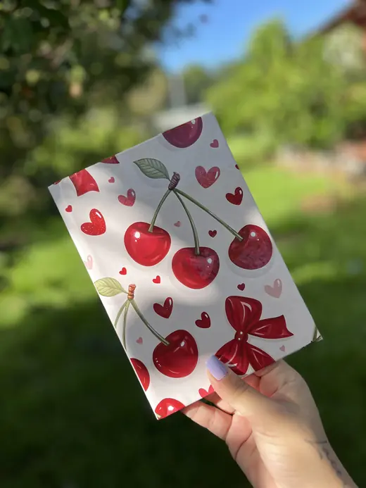 Papelaria personalizada com estampa de cerejas