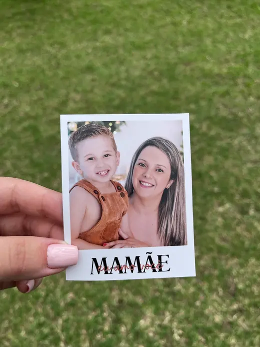 Polaroid personalizada com a palavra Mamãe